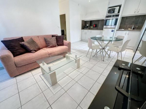Central 1 bedroom Riouffe 206 2 mins from Palais